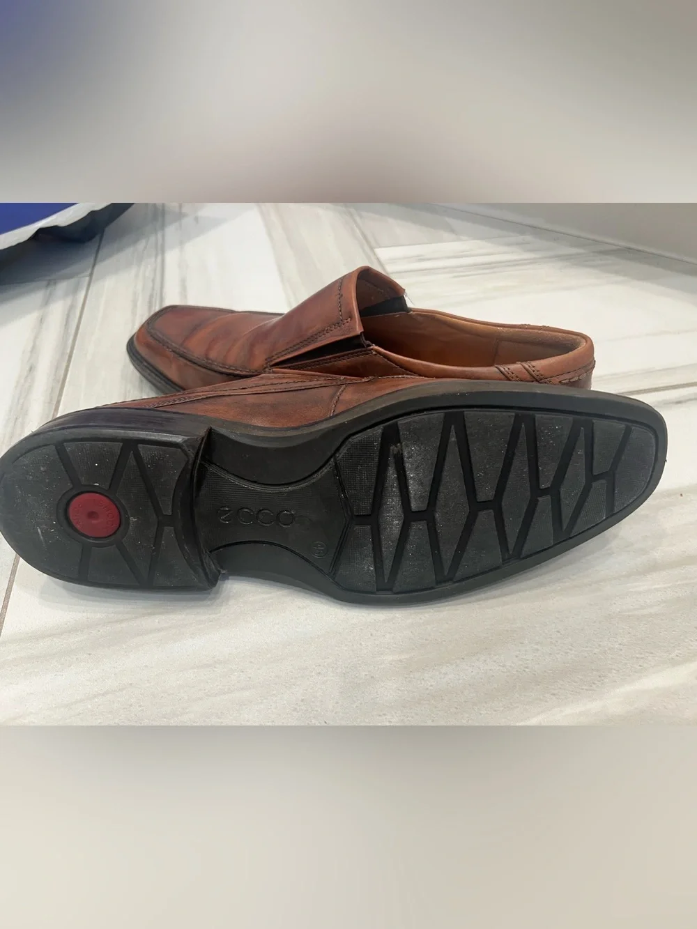 Ecco smooth leather